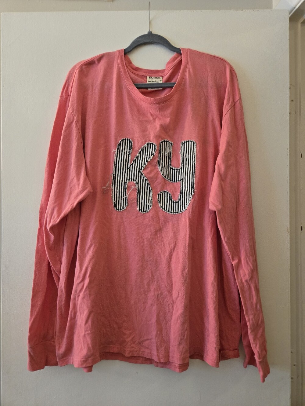 Long-Sleeve Coral Graphic Shirt with KY Patch